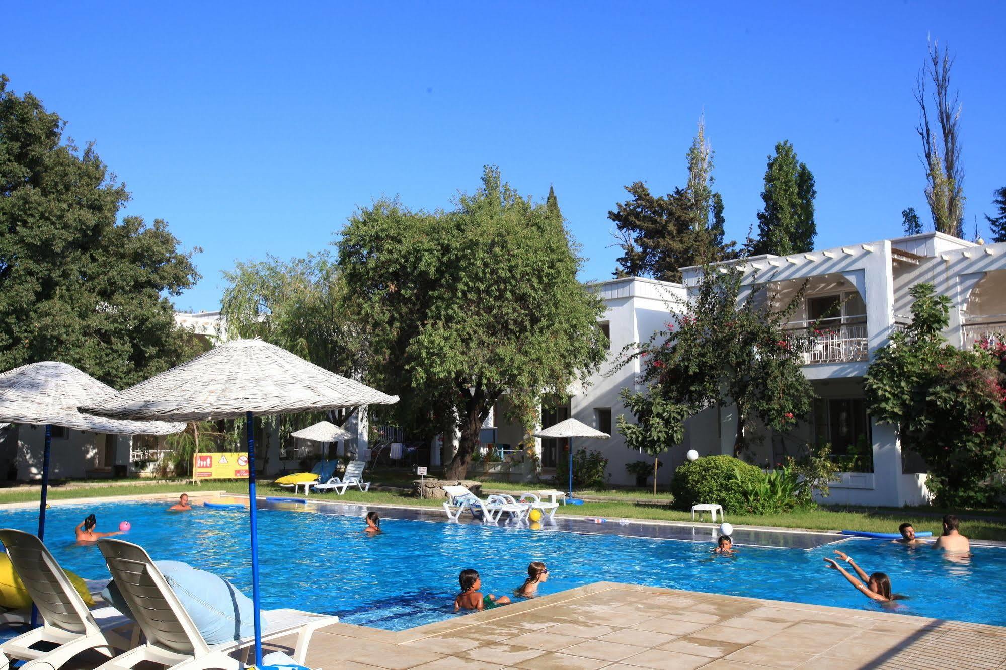 Muskebi Apart Otel Ortakent Zewnętrze zdjęcie