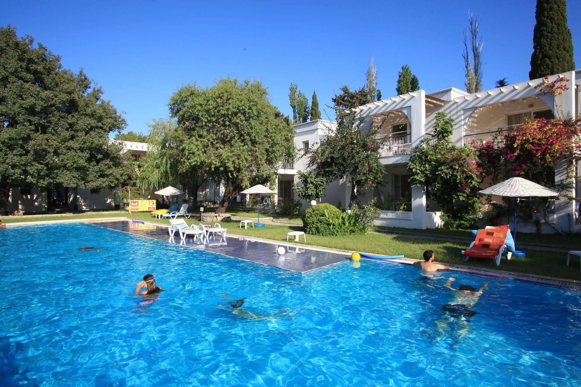 Muskebi Apart Otel Ortakent Zewnętrze zdjęcie